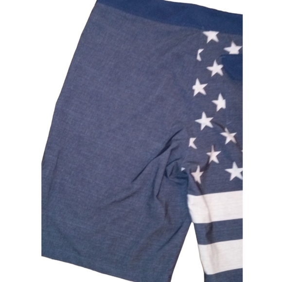 Hurley Men's Phantom Patriot Cheers USA Flag 20" Board Shorts - Picture 10 of 13